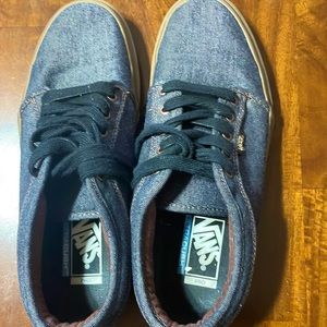 Vans ultracush shoes size 9